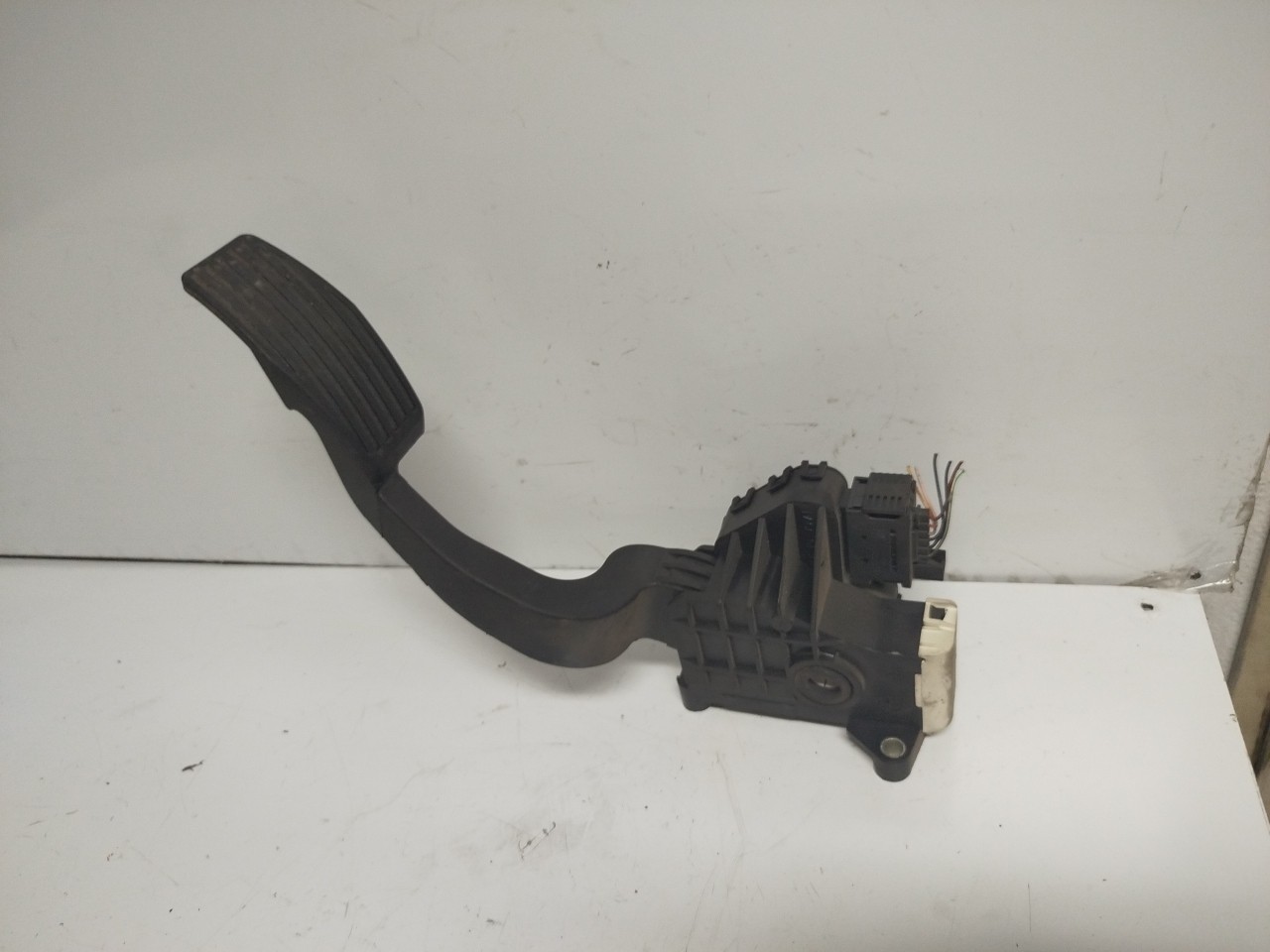 PEDAL ACELERADOR  OPEL CORSA E  de 2014 a 0