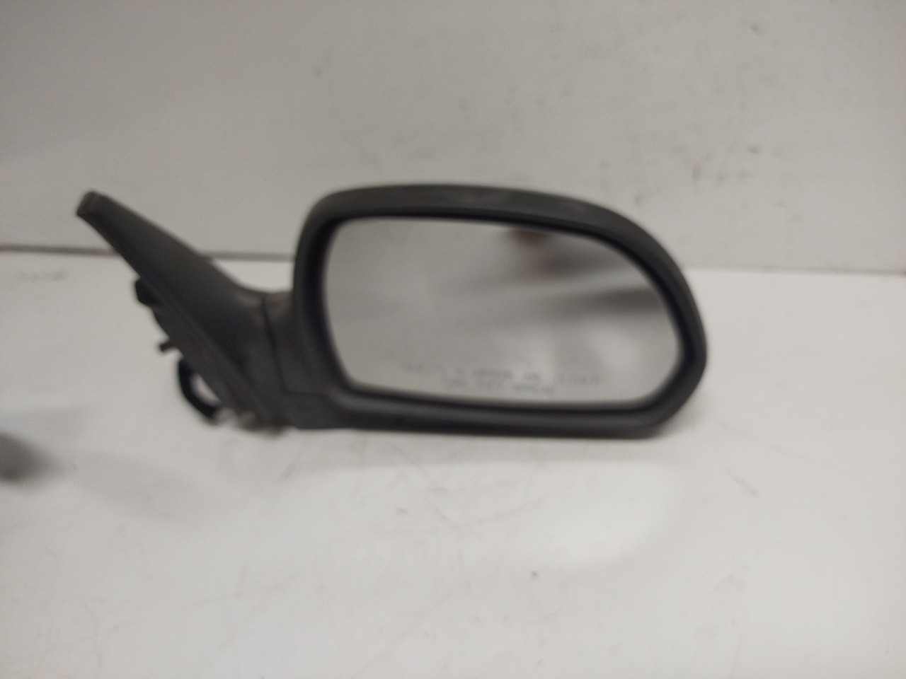 Espelho Retrovisor Dto KIA SHUMA II  de 2001 a 2004