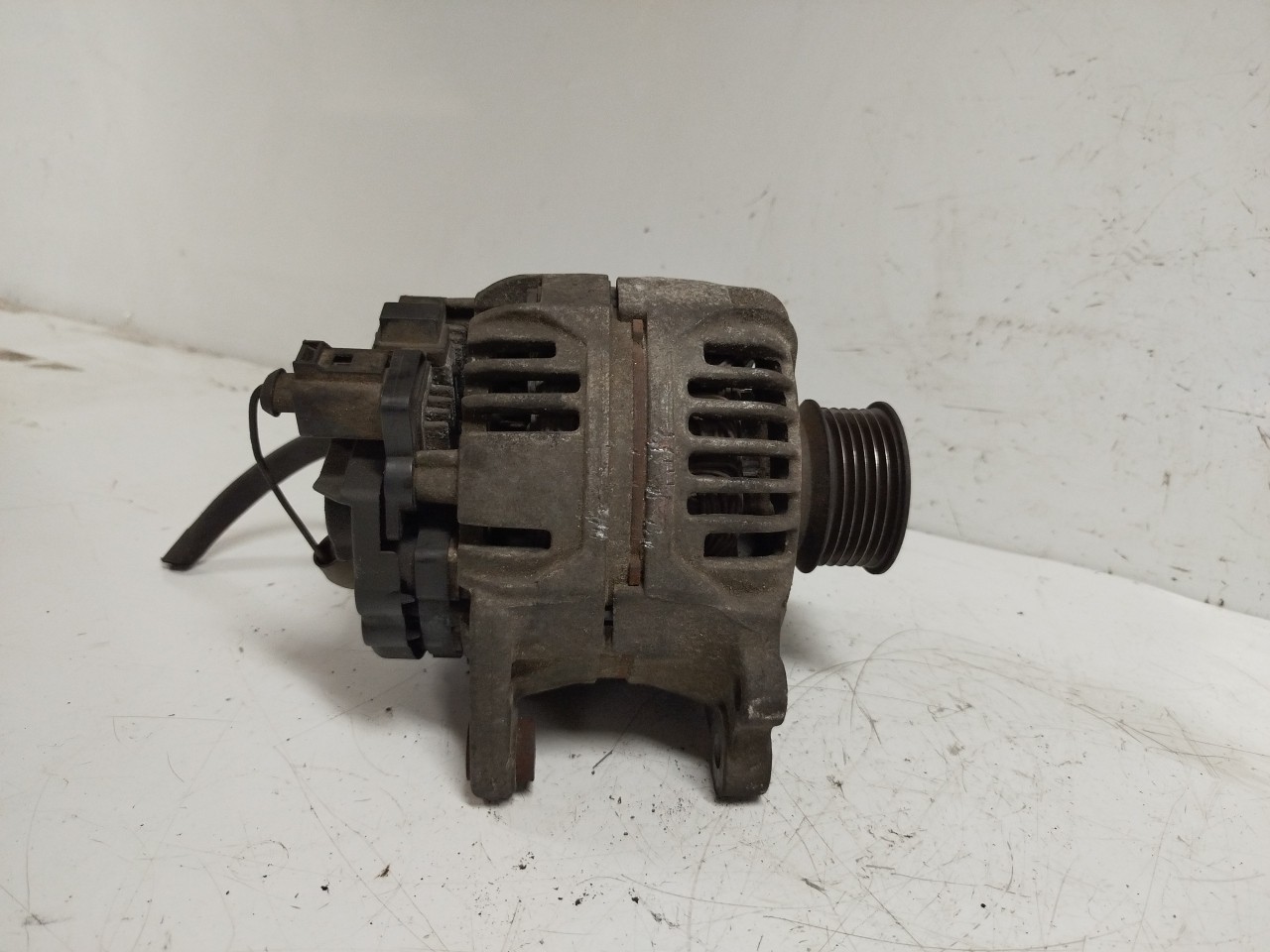 Alternador VOLKSWAGEN GOLF IV  de 1997 a 2007