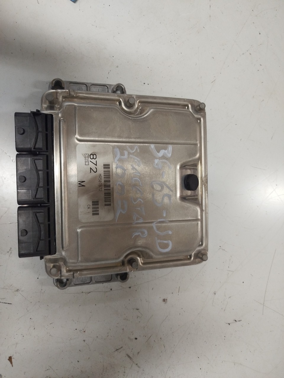 Centralina do Motor MITSUBISHI SPACE STAR Veículo multiuso  de 1998 a 2004