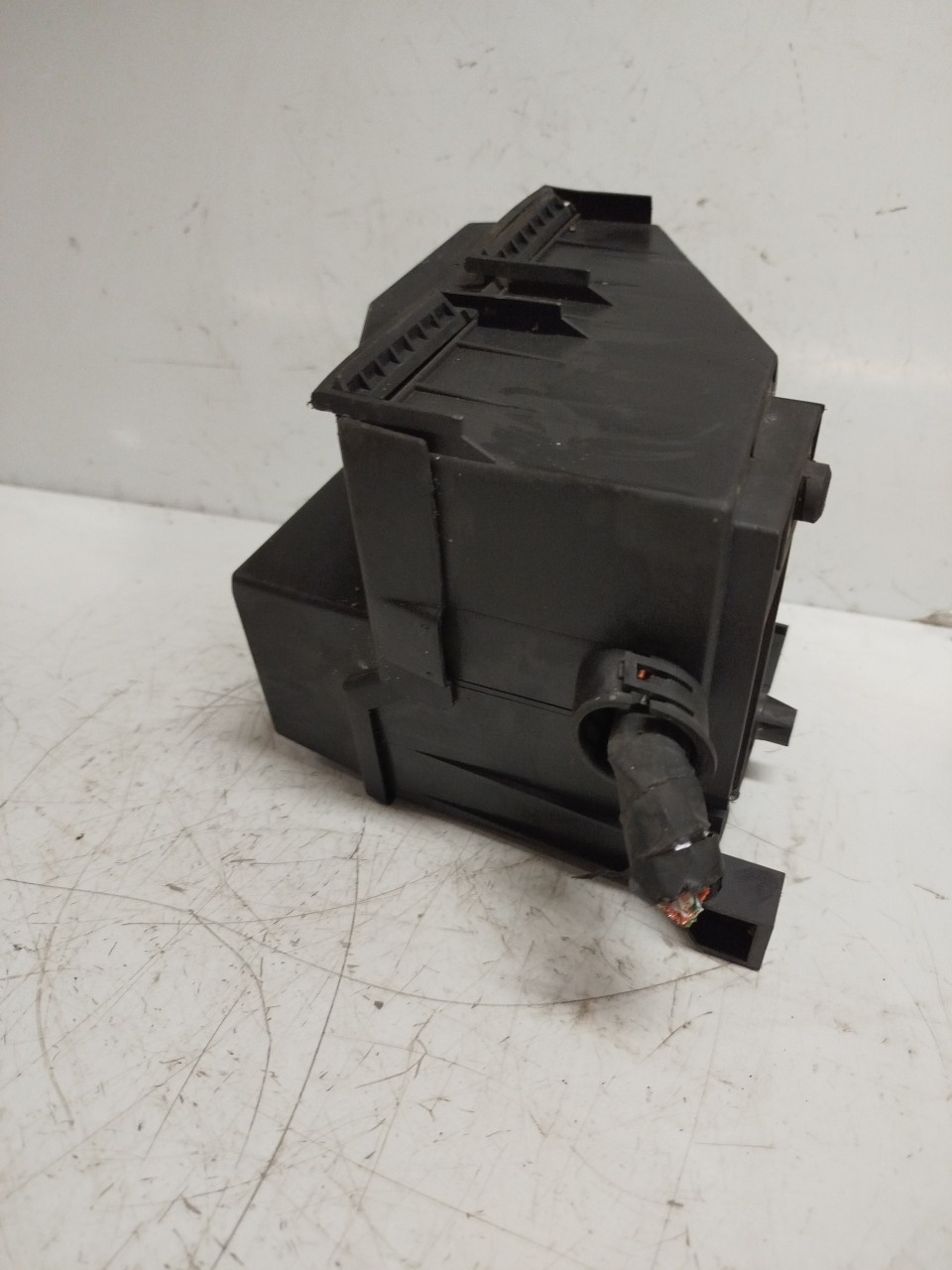 Caixa dos Fusíveis RENAULT TWINGO I (C06_) | 93 - 12 Imagem-2