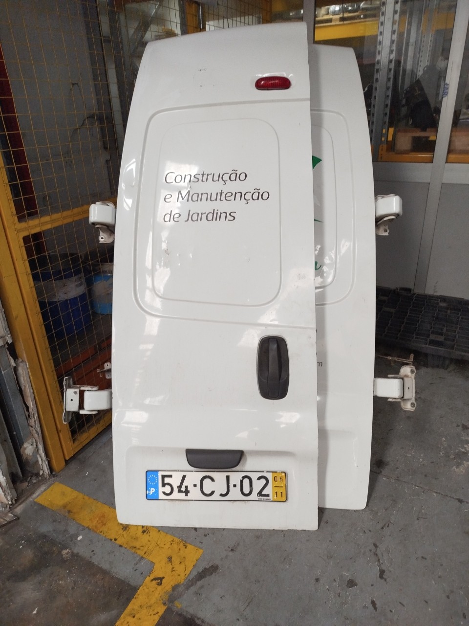 Porta Tras ESQ OPEL VIVARO A Combi  de 2001 a 0
