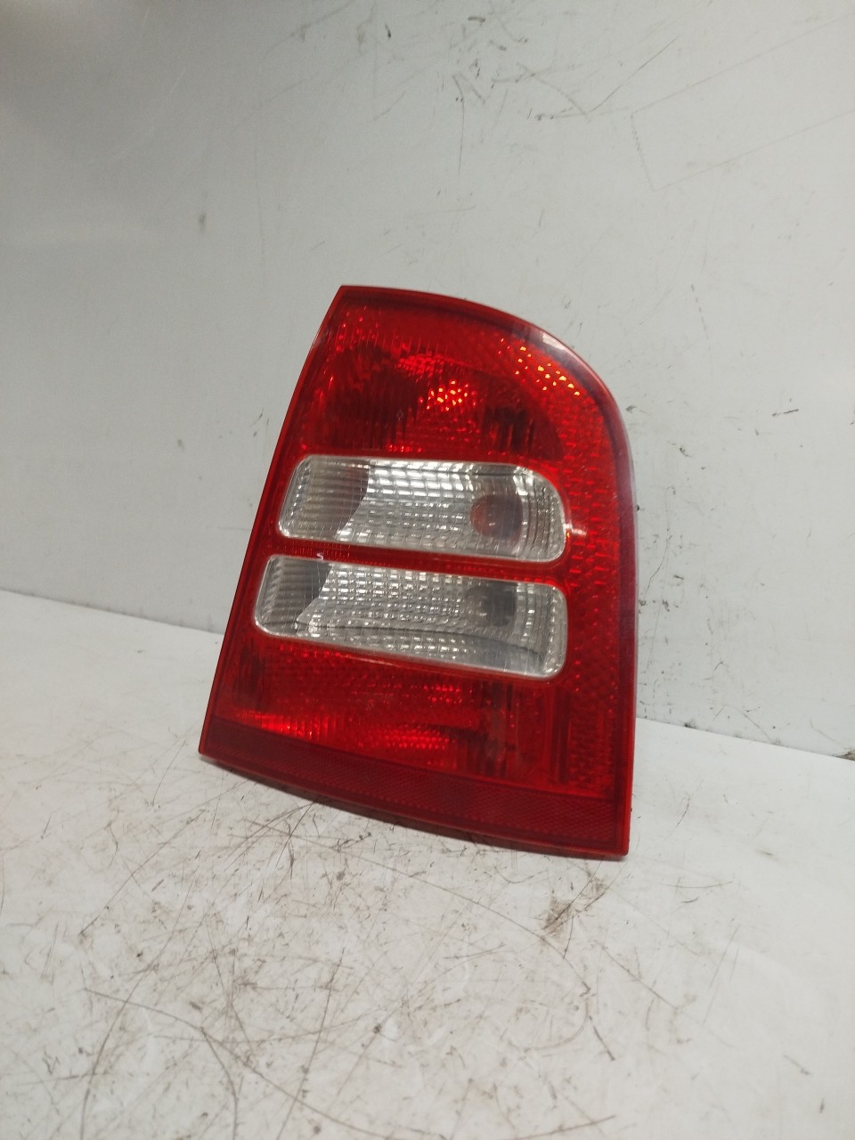 Farolim Stop Dto SKODA OCTAVIA I  de 1996 a 2010