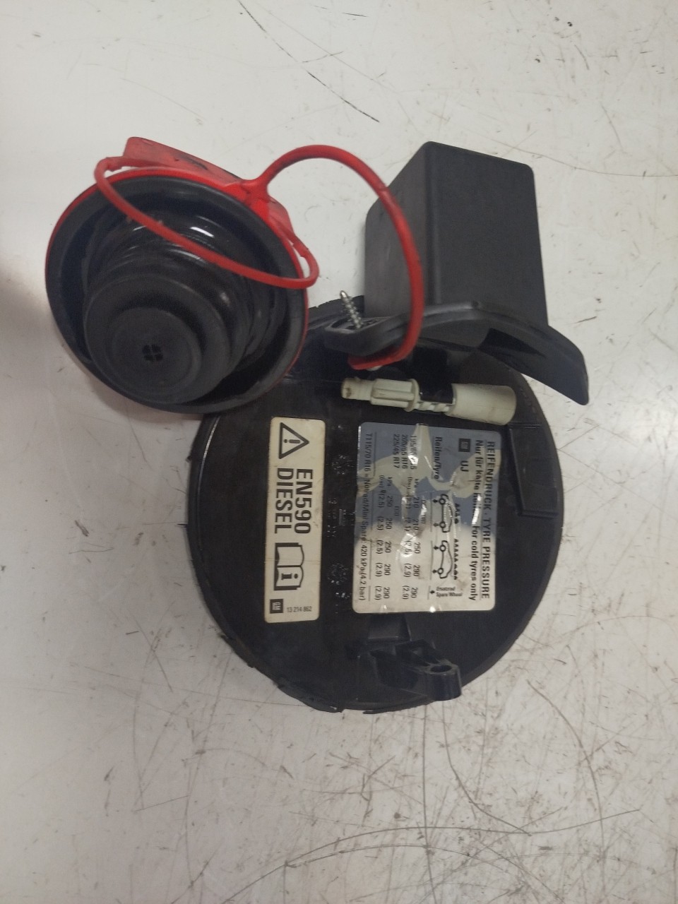 Tampa do combustivel OPEL ASTRA H  de 2004 a 2014