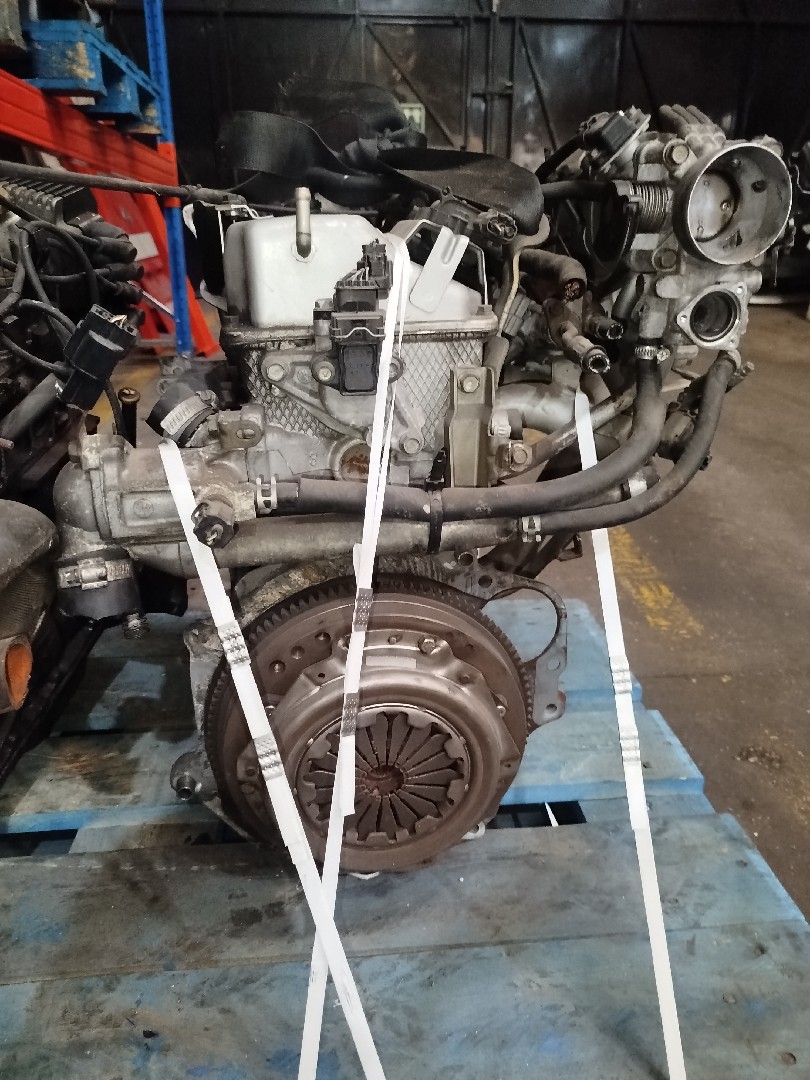 Motor MITSUBISHI SPACE STAR Veículo multiuso  de 1998 a 2004
