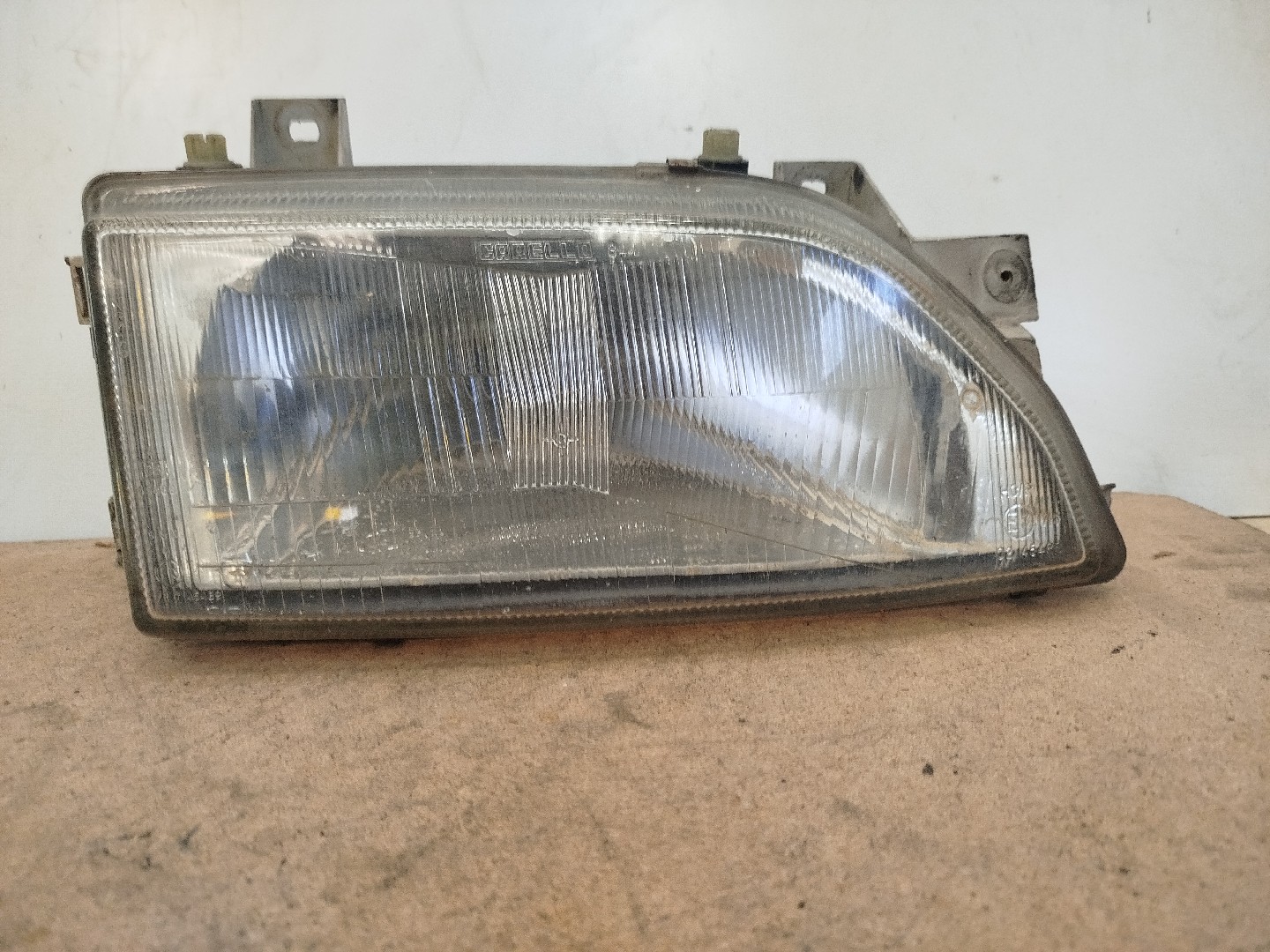 Farol/ Otica Dianteiro DTO FORD ESCORT V  de 1990 a 1996