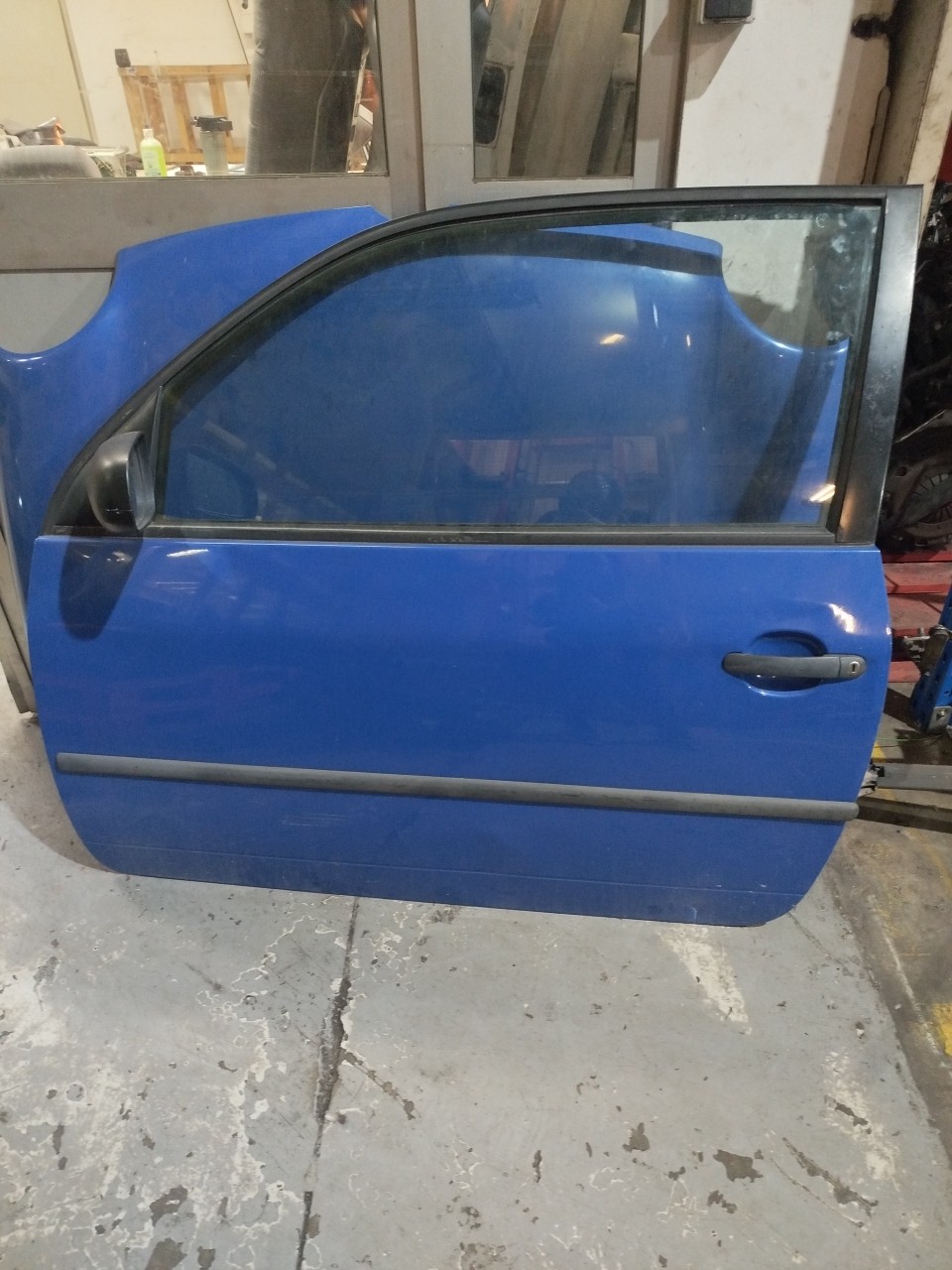 Porta Frente Esq VOLKSWAGEN LUPO  de 1998 a 2005