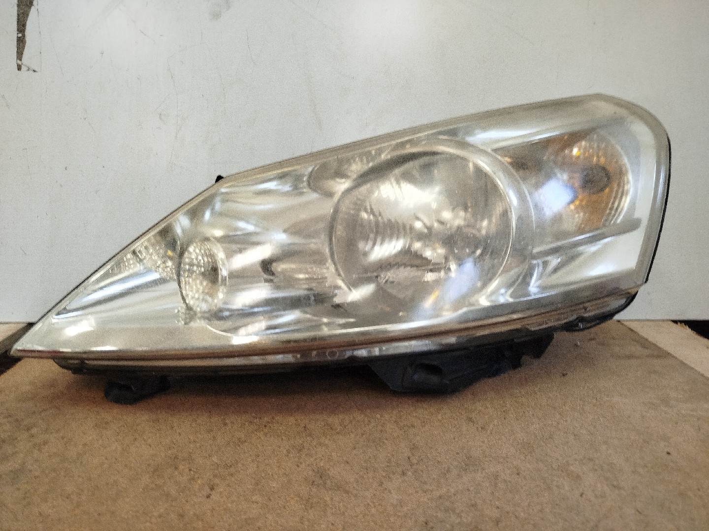 Farol/ Otica Dianteiro ESQ CITROEN JUMPY Caixa  de 2007 a 0