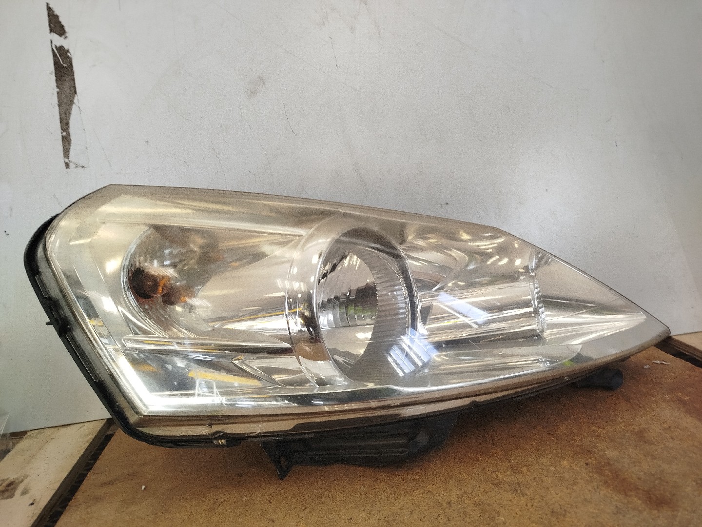 Farol/ Otica Dianteiro DTO CITROEN JUMPY Caixa  de 2007 a 0