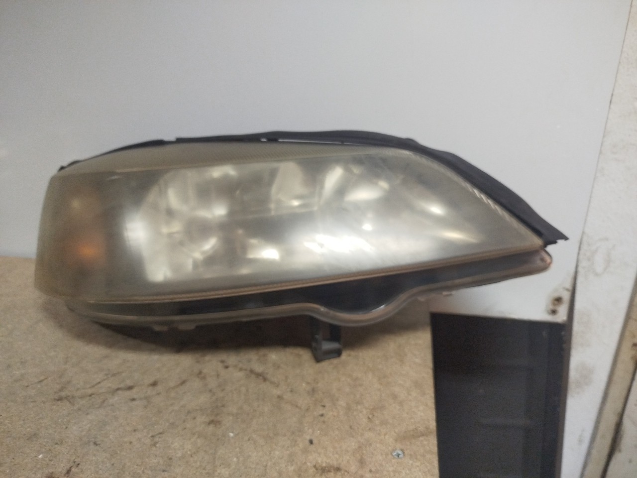 Farol/ Otica Dianteiro DTO OPEL ASTRA G Hatchback  de 1998 a 2009