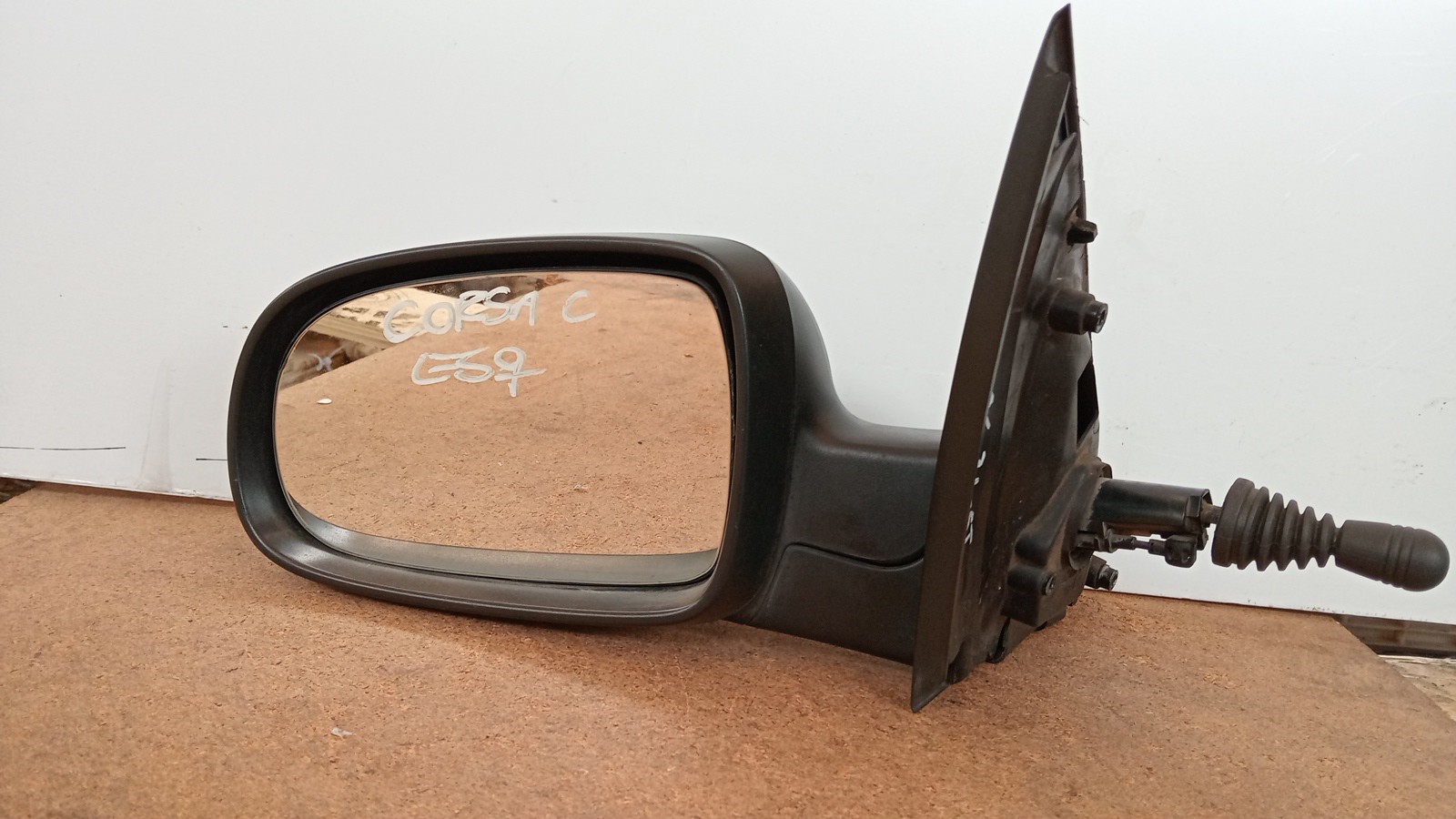 Espelho Retrovisor Esq OPEL CORSA C  de 2000 a 2009