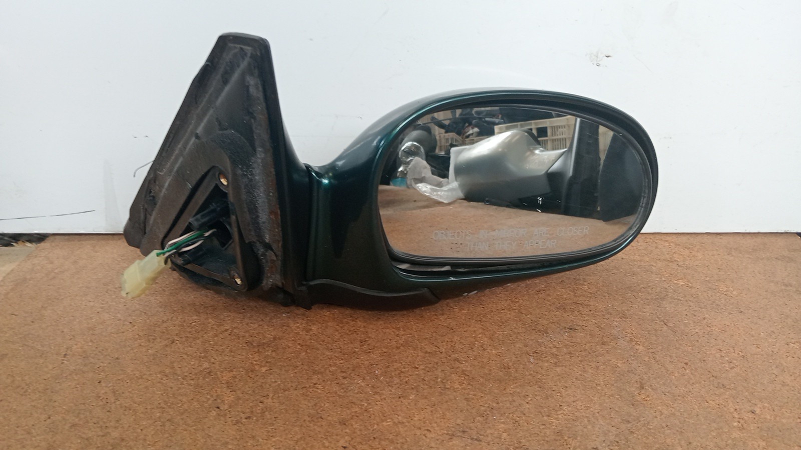 Espelho Retrovisor Dto KIA SHUMA  de 1996 a 2001