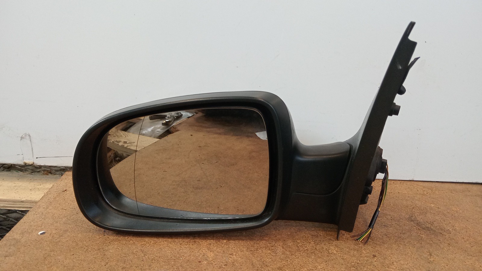 Espelho Retrovisor Esq OPEL CORSA C  de 2000 a 2009