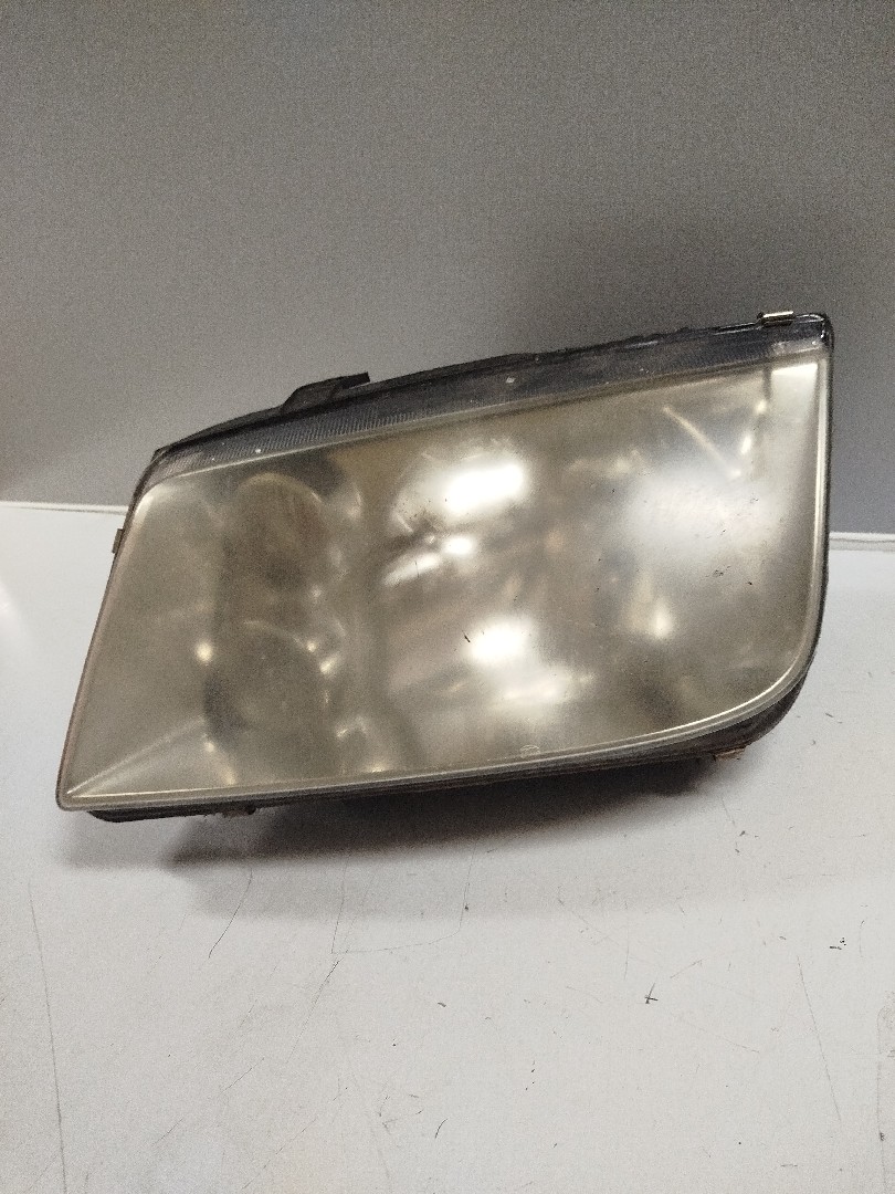 Farol/ Otica Dianteiro ESQ VOLKSWAGEN BORA  de 1998 a 2013