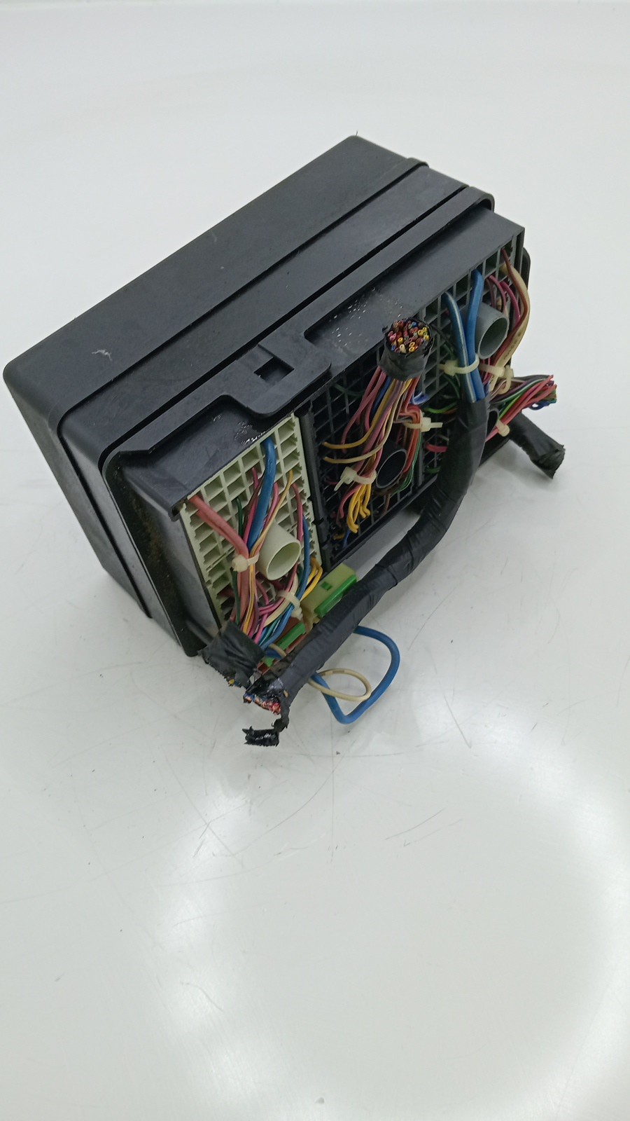 Caixa dos Fusíveis KIA SHUMA  de 1996 a 2001