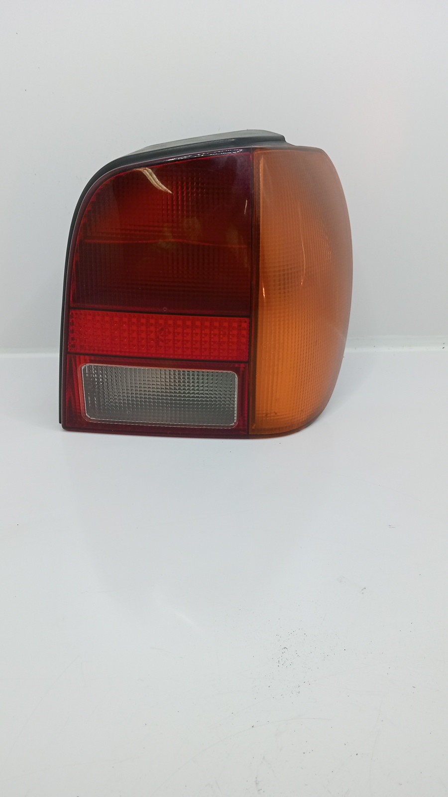 Farolim Stop Dto VOLKSWAGEN POLO  de 1994 a 1999