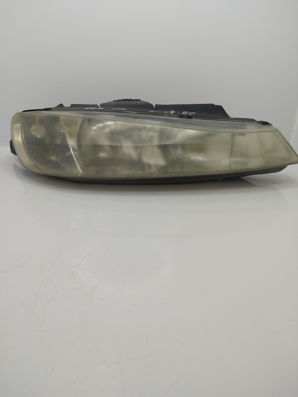 Farol/ Otica Dianteiro DTO PEUGEOT 406 Break  de 1996 a 2004