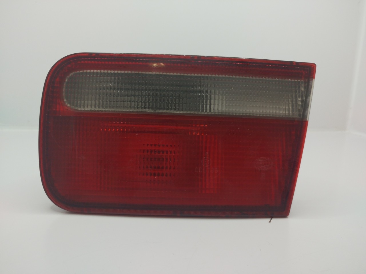 Farolim da Mala DTO HONDA ACCORD V  de 1992 a 1997