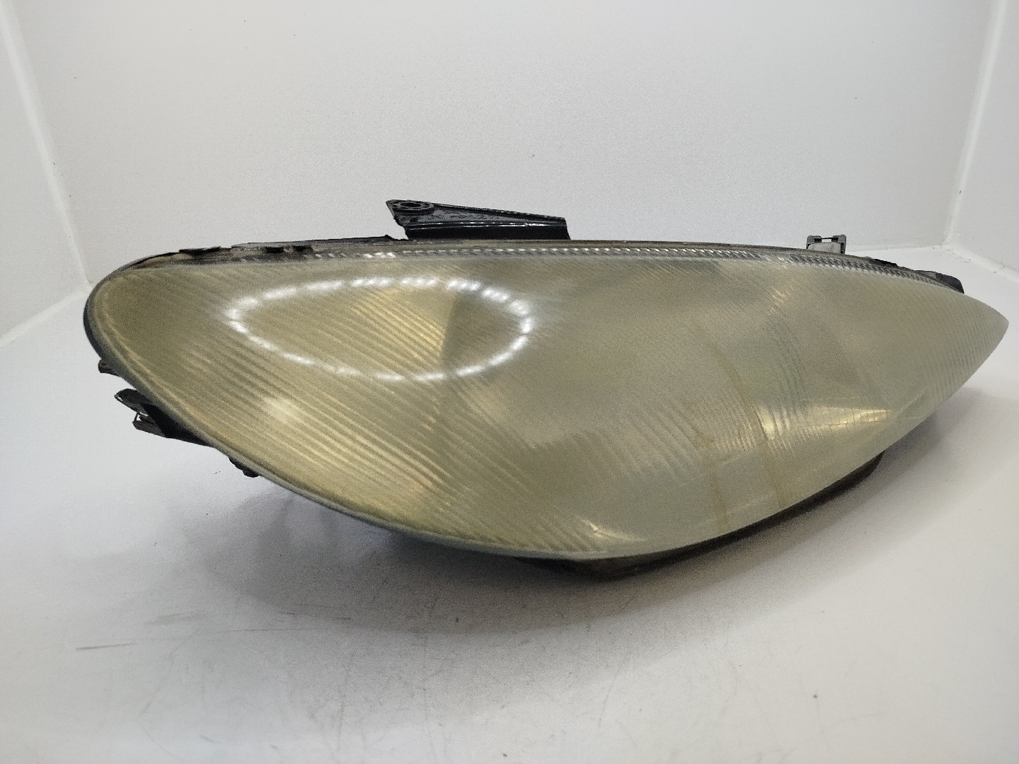 Farol/ Otica Dianteiro DTO PEUGEOT 206 Hatchback  de 1998 a 2012