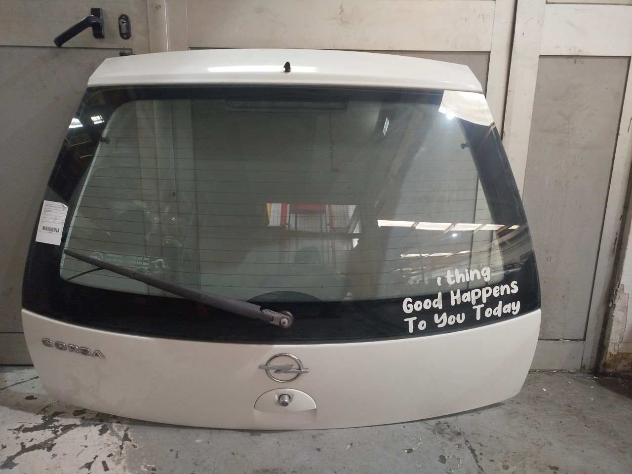 Porta da Mala OPEL CORSA C  de 2000 a 2009