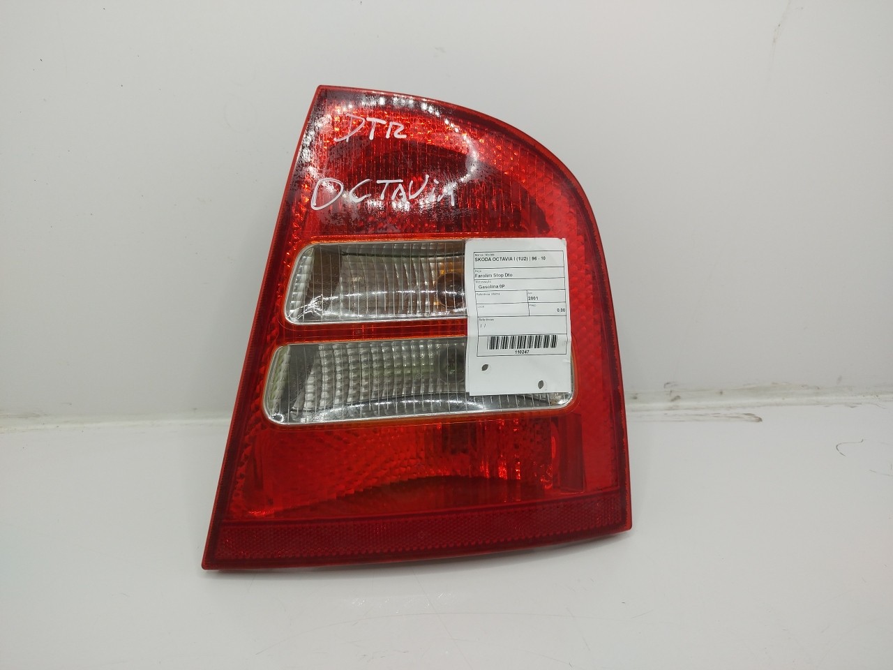 Farolim Stop Dto SKODA OCTAVIA I  de 1996 a 2010