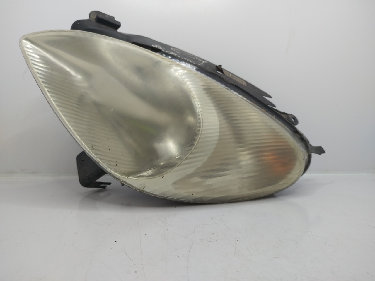 Farol/ Otica Dianteiro ESQ CITROEN XSARA PICASSO  de 1999 a 2012
