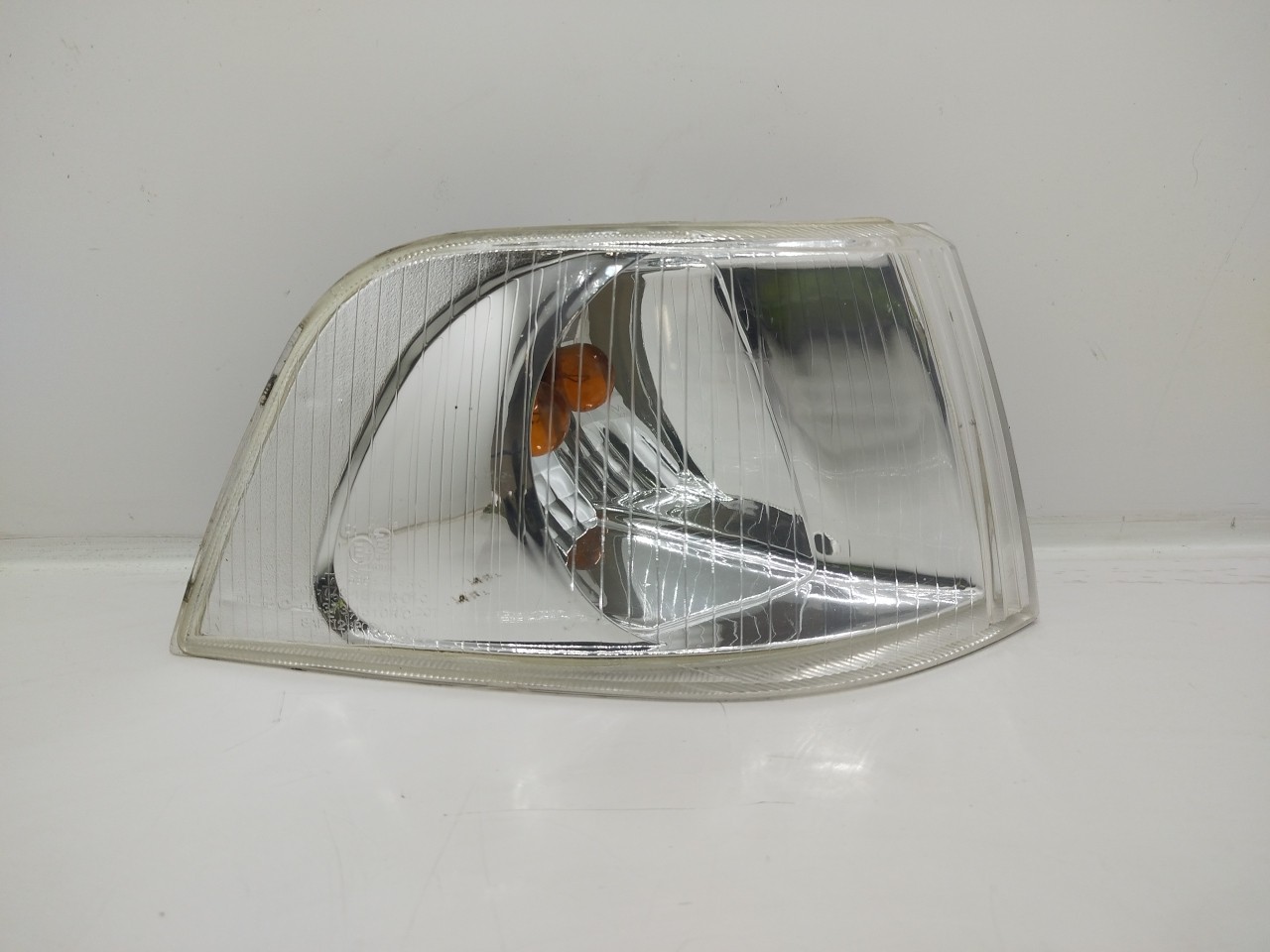 Farolim de Pisca Frente Dto VOLVO S40 I  de 1995 a 2004