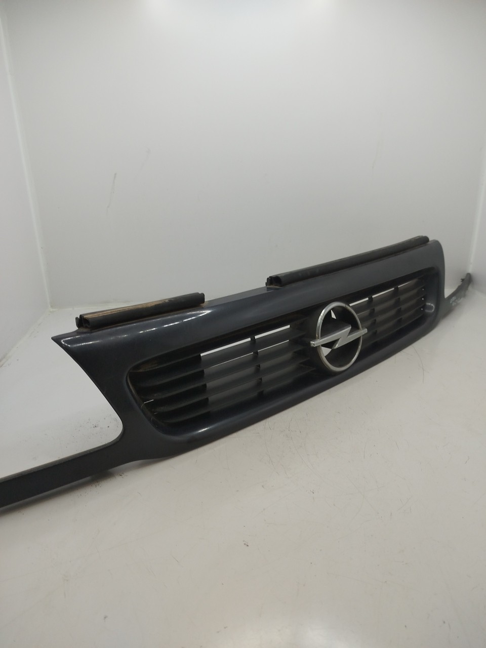 Grelha da Frente OPEL ASTRA F  de 1991 a 1998
