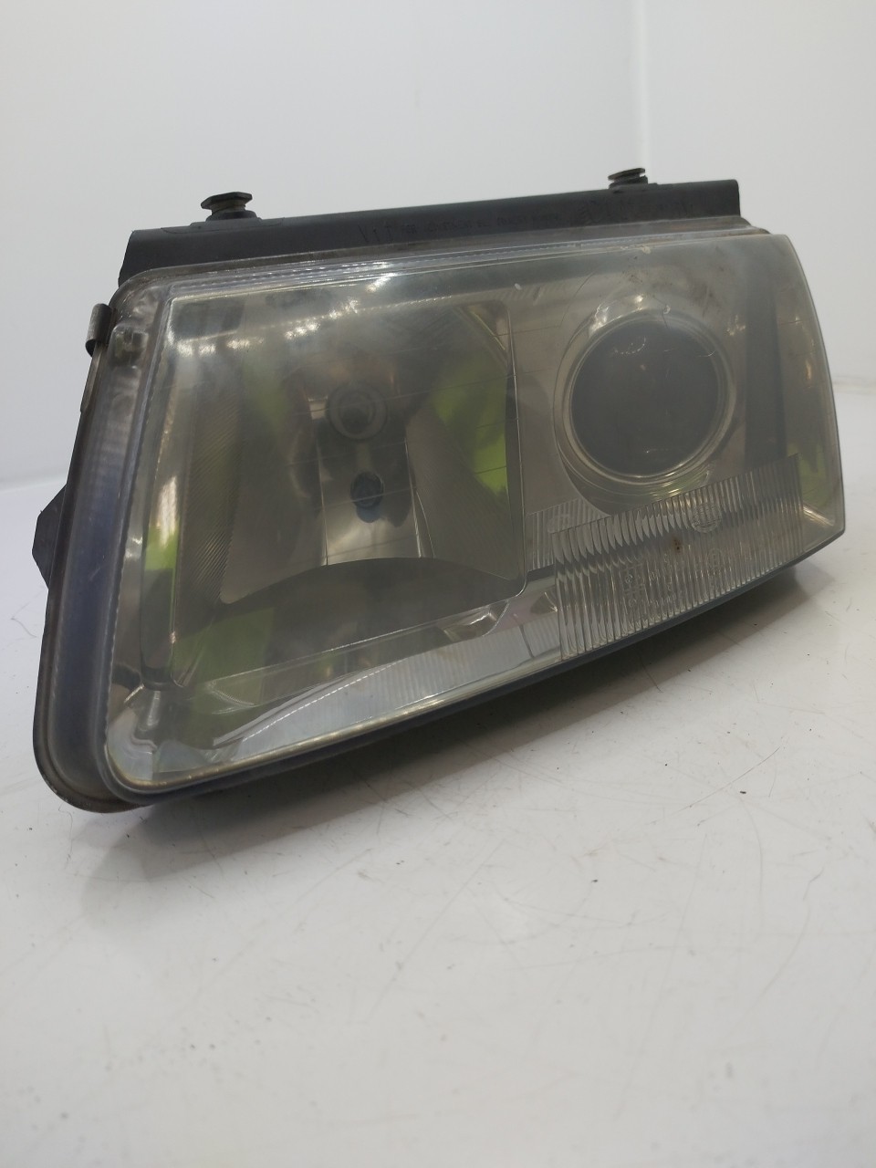 Farol/ Otica Dianteiro ESQ VOLKSWAGEN PASSAT  de 1996 a 2001