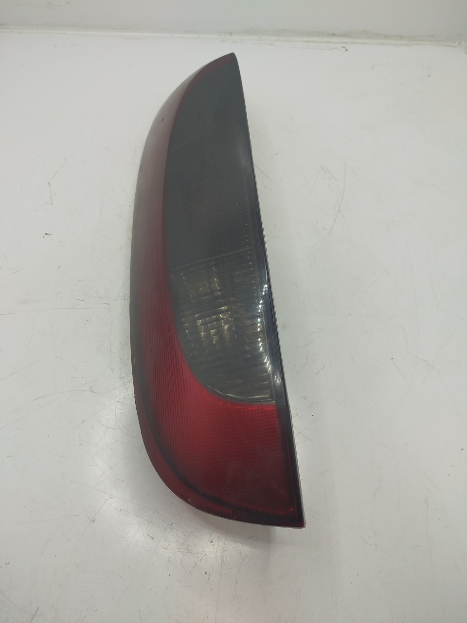 Farolim Stop Esq OPEL CORSA C  de 2000 a 2009
