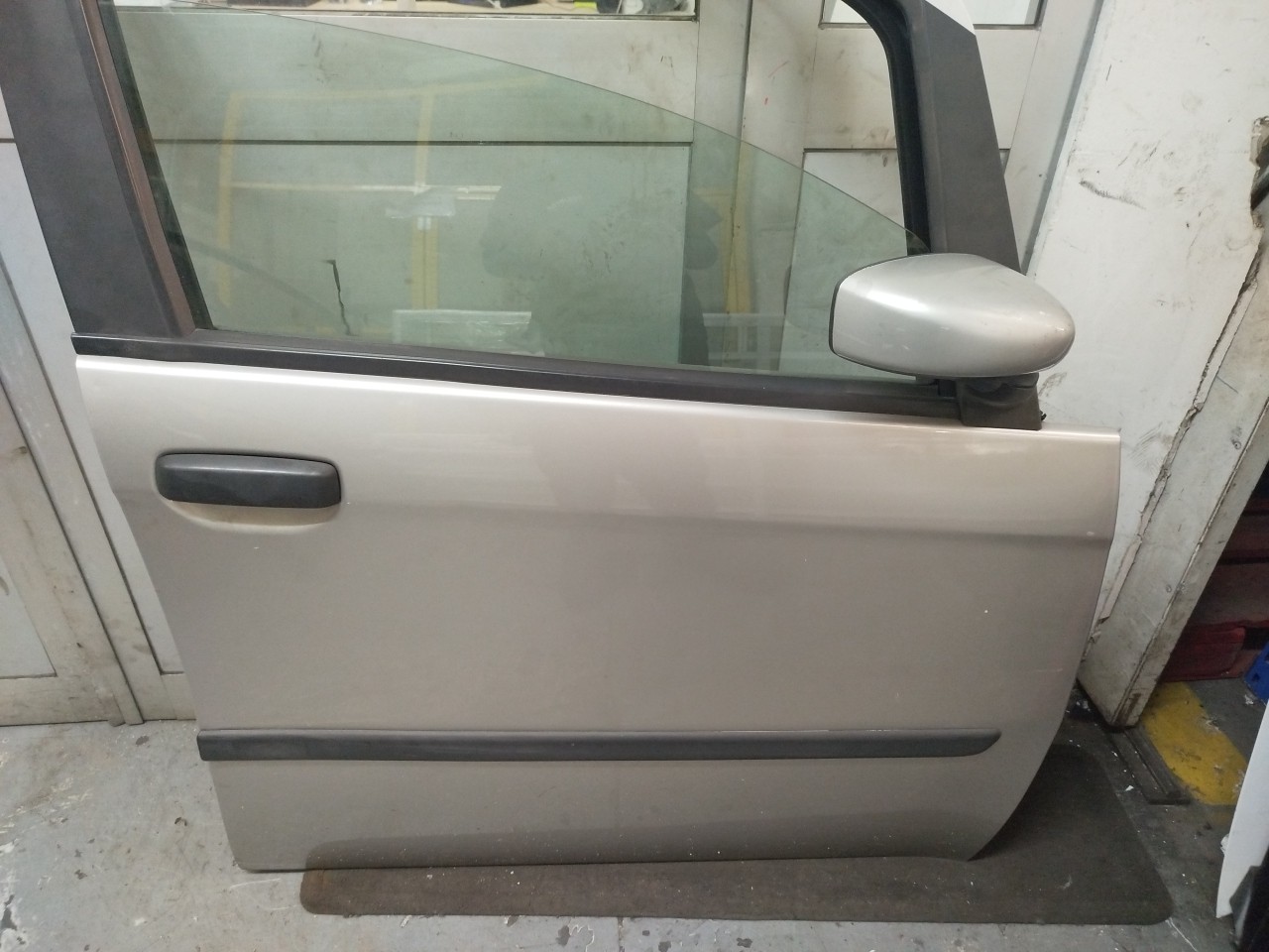 Porta Frente Dto FIAT IDEA  de 2003 a 0