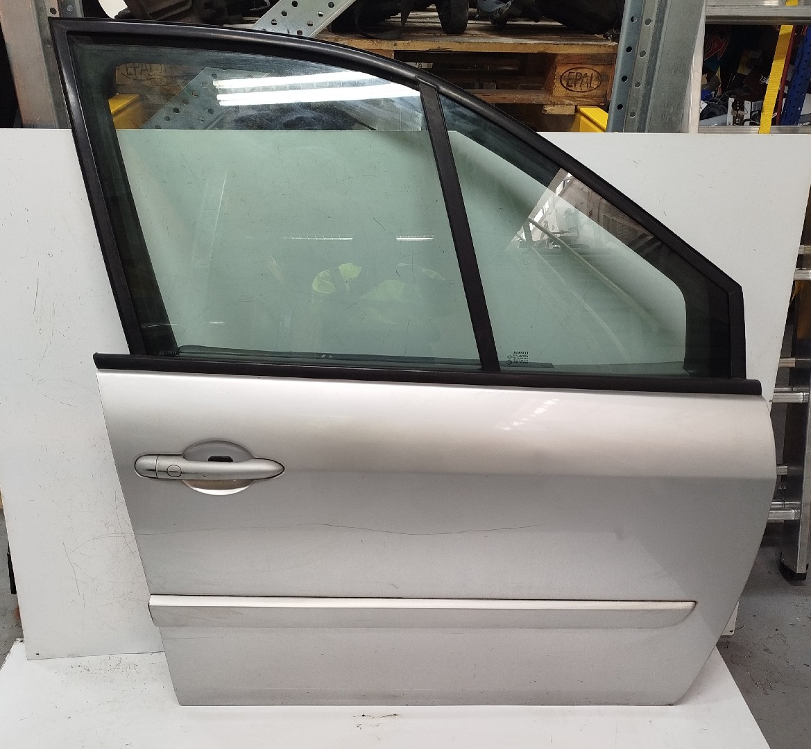 Porta Frente Dto RENAULT SCÉNIC II  de 2003 a 2010