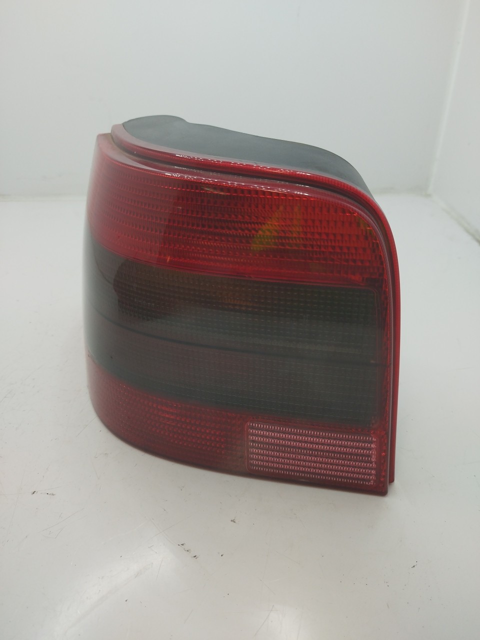 Farolim Stop Esq VOLKSWAGEN GOLF IV  de 1997 a 2007