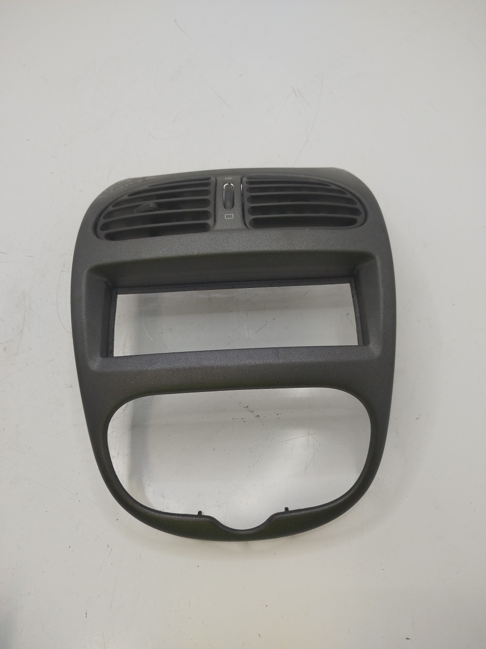 Moldura do Consola Central PEUGEOT 206 Hatchback  de 1998 a 2012