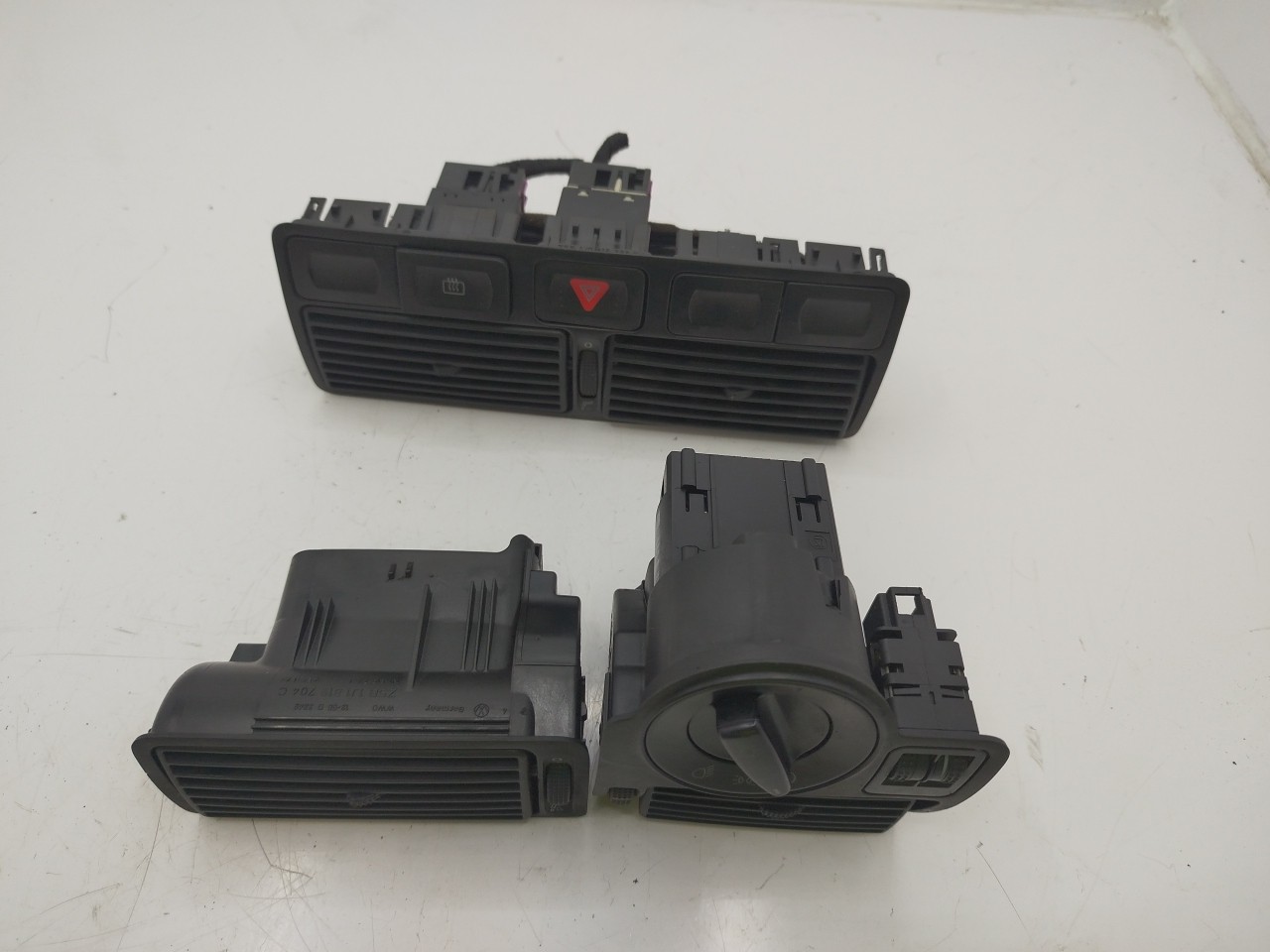Grelha da Sofagem VOLKSWAGEN GOLF IV  de 1997 a 2007