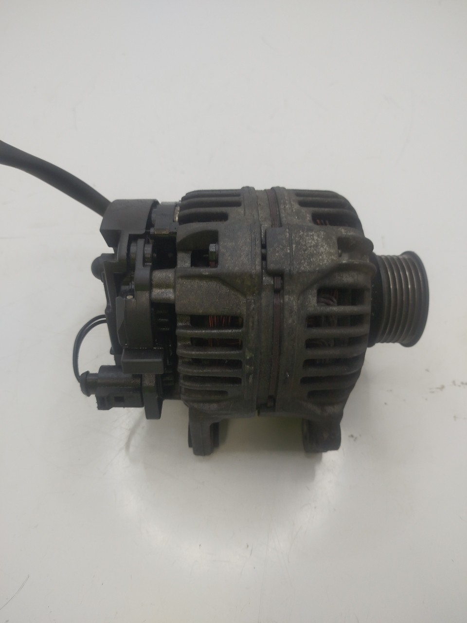 Alternador VOLKSWAGEN GOLF IV  de 1997 a 2007