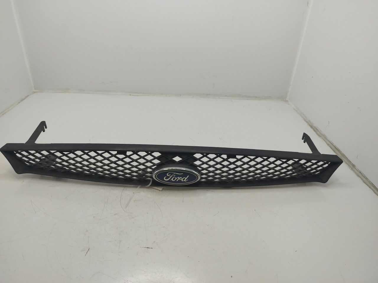 Grelha da Frente FORD FOCUS Caixa/Combi  de 1998 a 2005