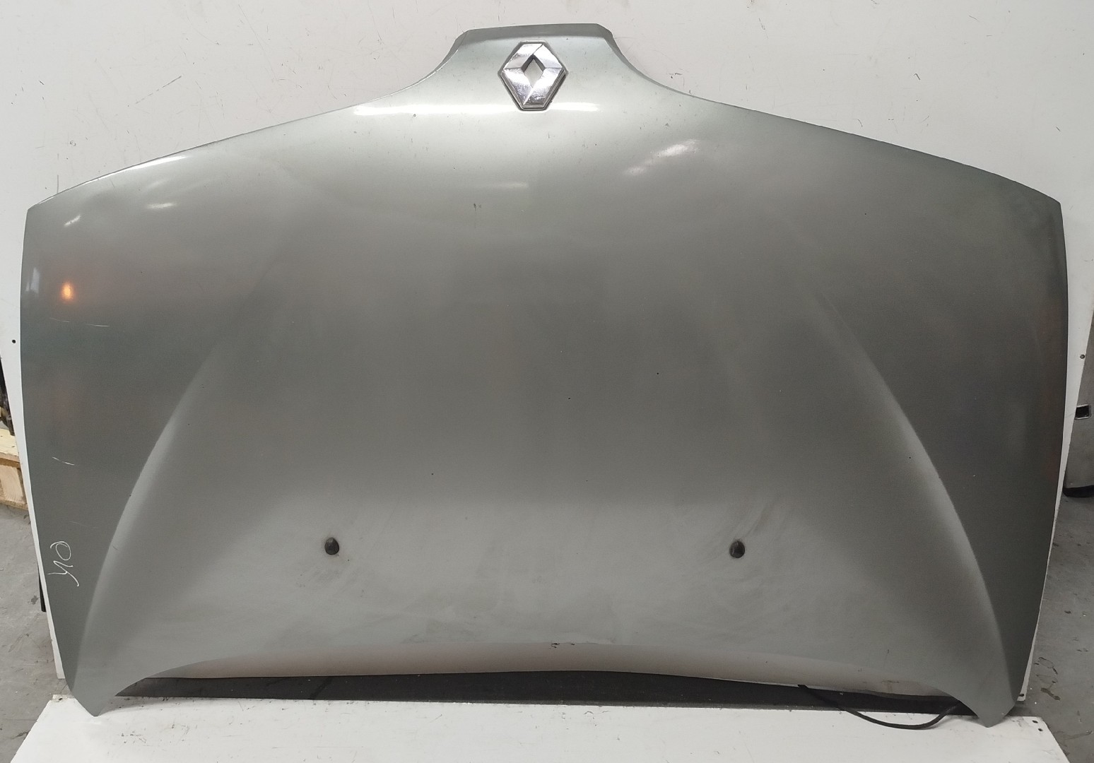 Capot RENAULT MEGANE Scenic  de 1996 a 2001