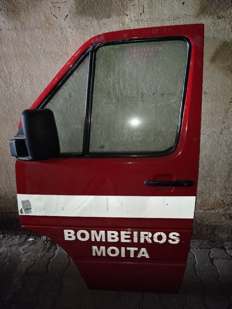 Porta Frente Esq VOLKSWAGEN CRAFTER 30-35 Autocarro  de 2006 a 2016