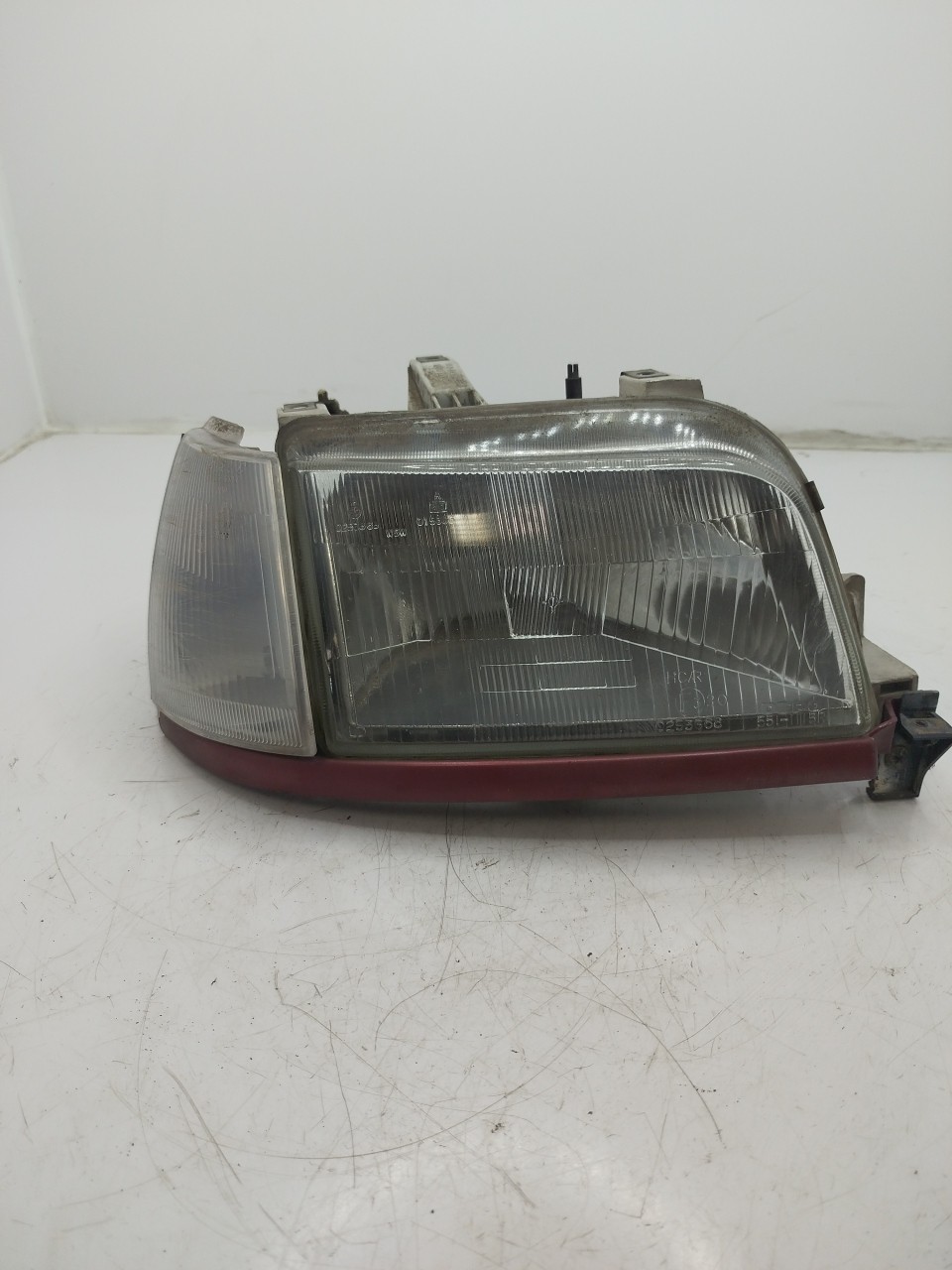 Farol/ Otica Dianteiro DTO RENAULT CLIO I  de 1990 a 1998