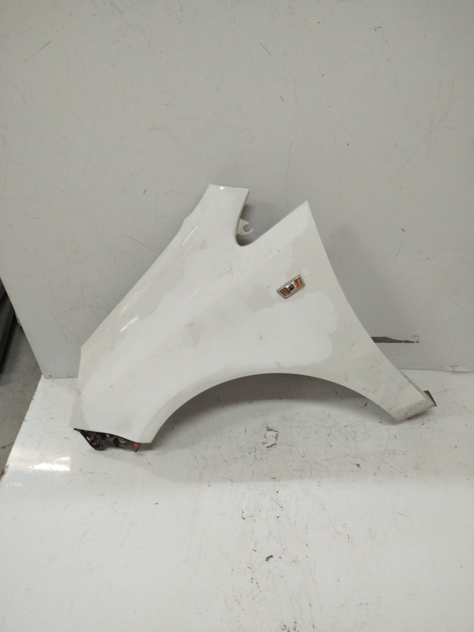 Guarda Lamas Esq OPEL CORSA D  de 2006 a 2014