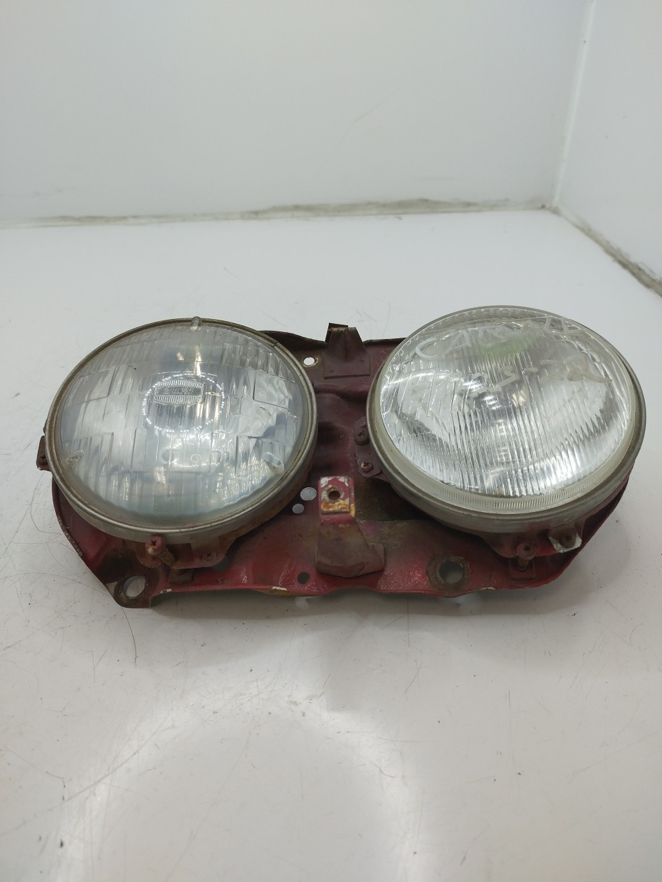 Farol/ Otica Dianteiro DTO NISSAN CABSTAR  de 1981 a 1992