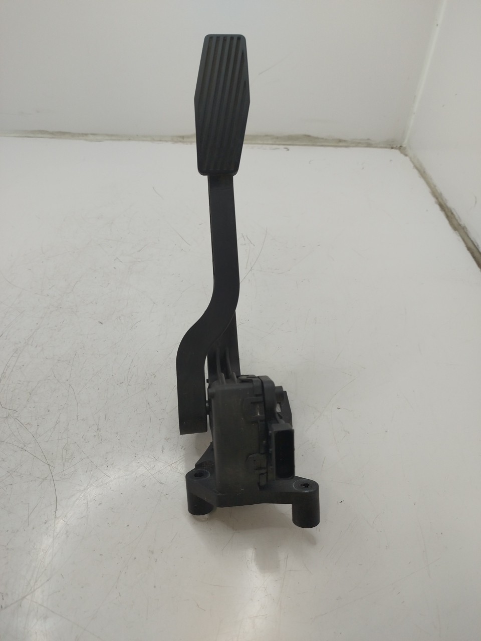 PEDAL ACELERADOR  OPEL CORSA C  de 2000 a 2009