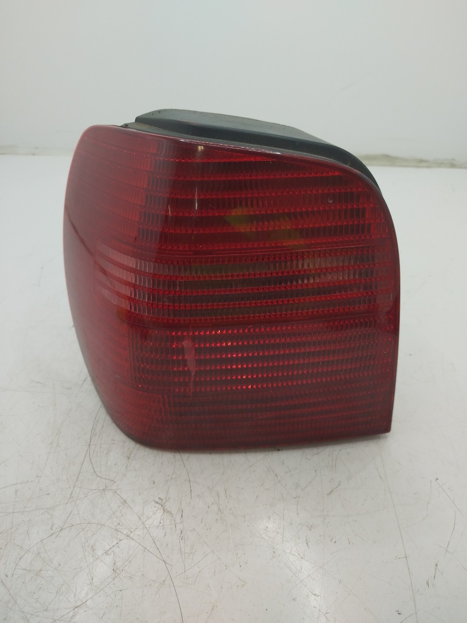Farolim Stop Esq VOLKSWAGEN POLO  de 1999 a 2001