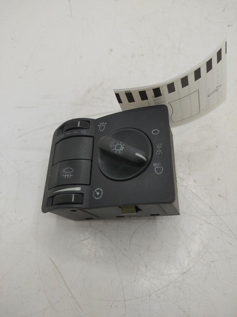 Botão / Interruptor de Luzes OPEL CORSA C  de 2000 a 2009