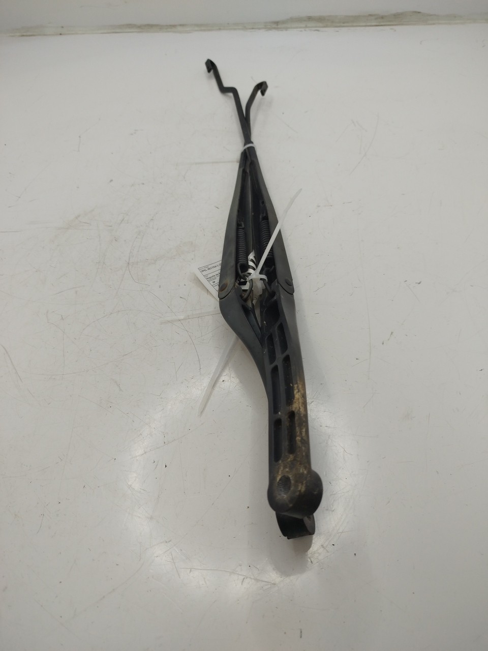 Haste/Braço de escova Limpa Vidros OPEL VECTRA C  de 2002 a 2009