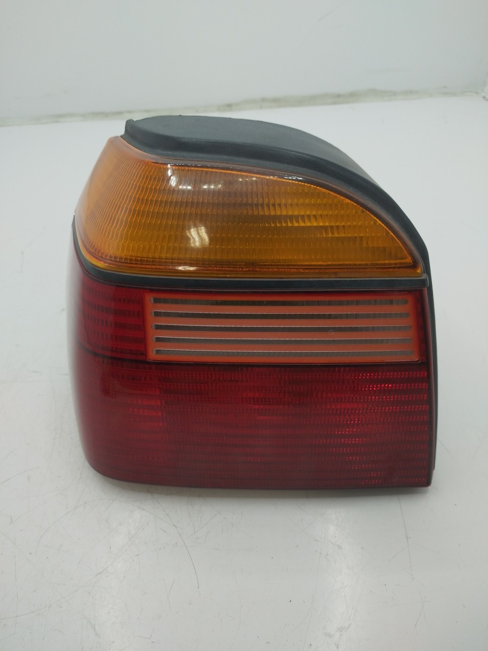 Farolim Stop Esq VOLKSWAGEN GOLF III  de 1991 a 1998