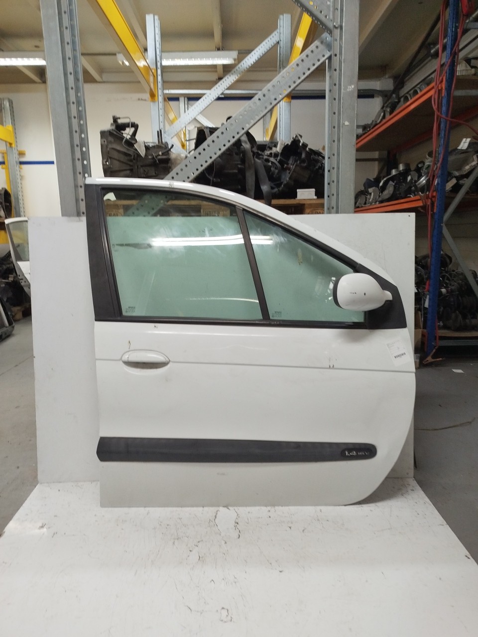 Porta Frente Dto RENAULT SCÉNIC I Veículo multiuso  de 1999 a 2010
