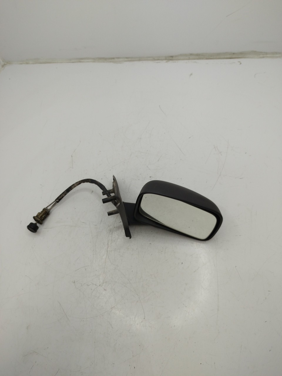 Espelho Retrovisor Dto VOLKSWAGEN JETTA II  de 1983 a 1992