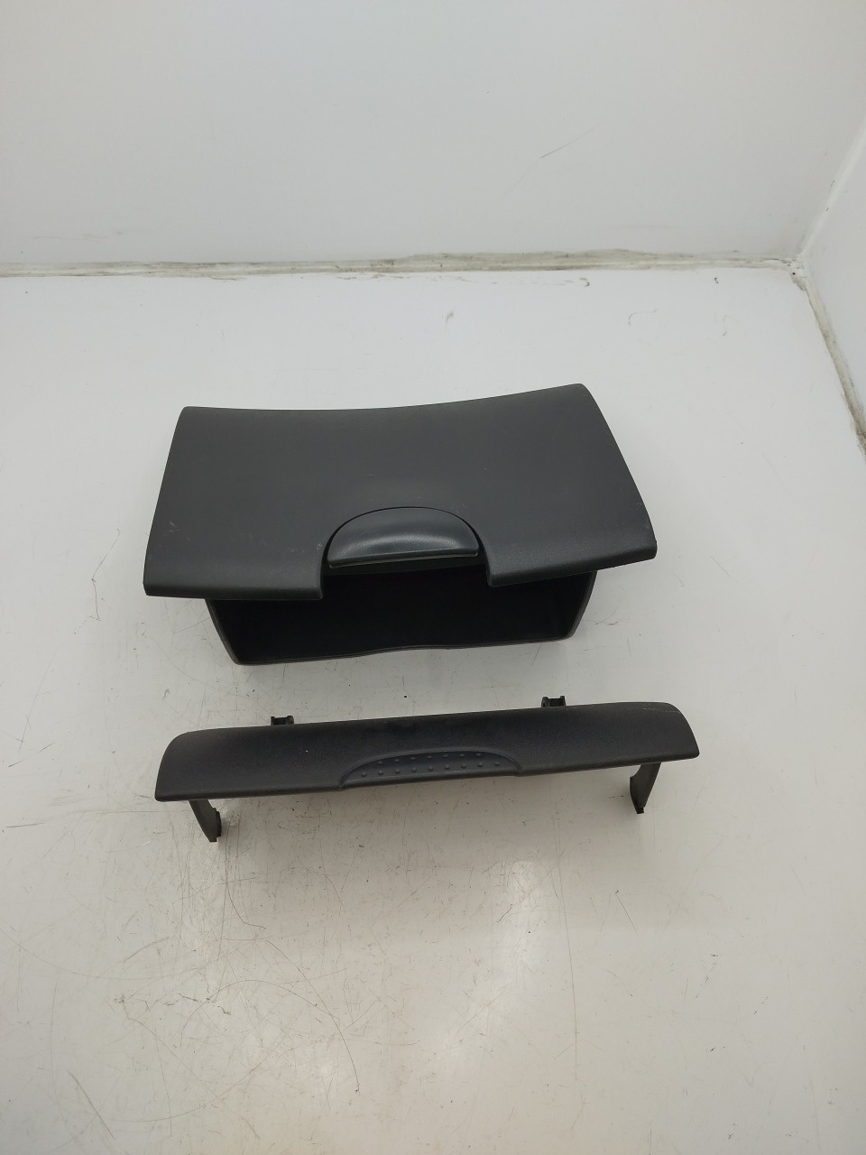 Porta Luvas TOYOTA YARIS  de 1999 a 2005